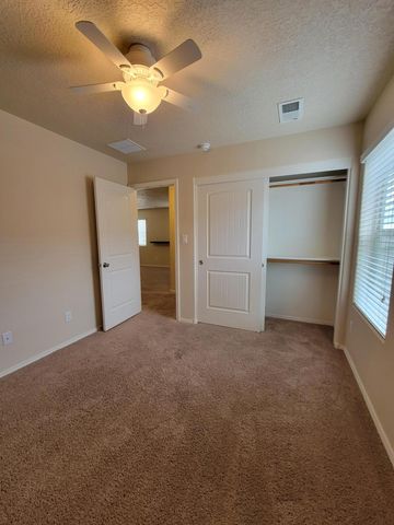 8509 Mock Heather Road NW, Albuquerque, NM 87120