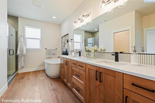 5612 Rd. 122, Pasco, WA 99301