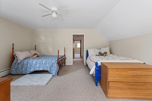1 Langdon Park Road, Plymouth, NH 03264