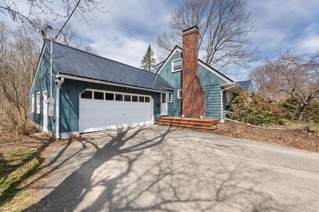 1 Langdon Park Road, Plymouth, NH 03264