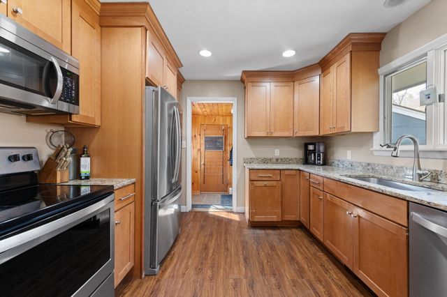 1 Langdon Park Road, Plymouth, NH 03264