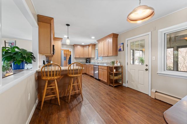1 Langdon Park Road, Plymouth, NH 03264