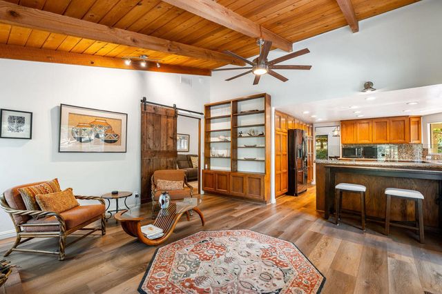 26800 Meadow Glen Drive, Idyllwild, CA 92549