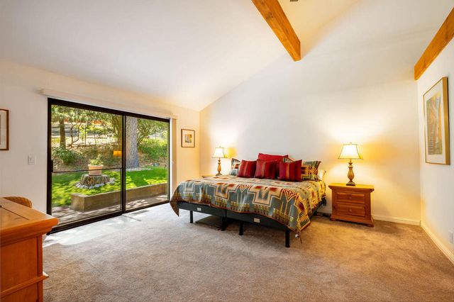 26800 Meadow Glen Drive, Idyllwild, CA 92549