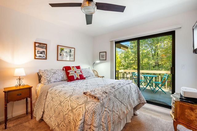 26800 Meadow Glen Drive, Idyllwild, CA 92549