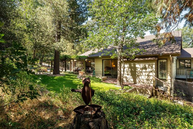 26800 Meadow Glen Drive, Idyllwild, CA 92549