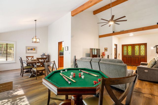 26800 Meadow Glen Drive, Idyllwild, CA 92549