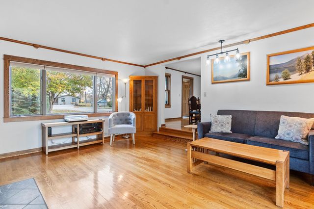 3006 N Nokomis NE, Alexandria, MN 56308