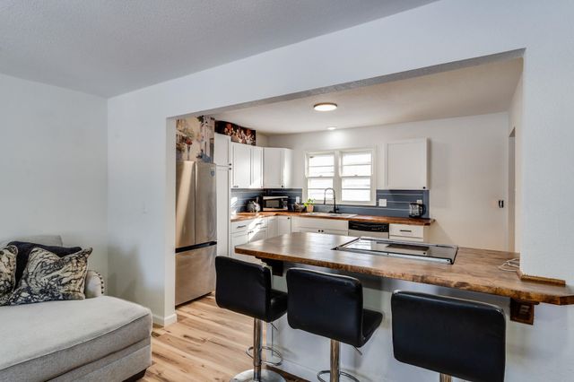 3238 S Edwards Ave, Wichita, KS 67217