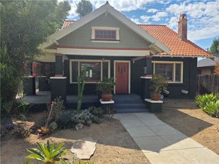 3992 Linwood Place, Riverside, CA 92506