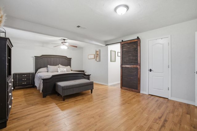 1858 County Road 2066, Hull, TX 77564