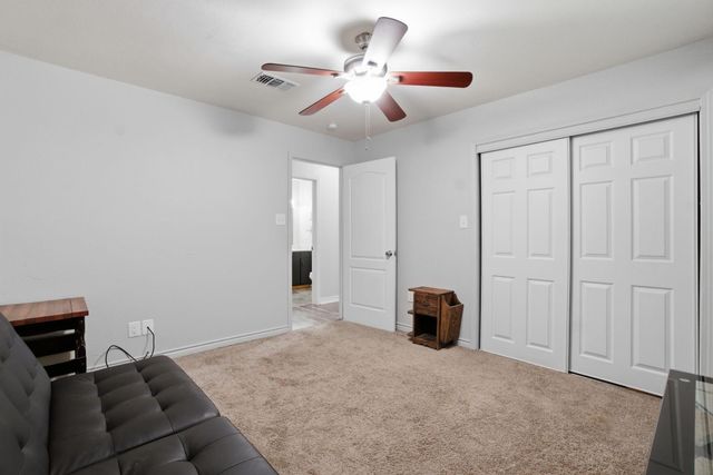 1858 County Road 2066, Hull, TX 77564