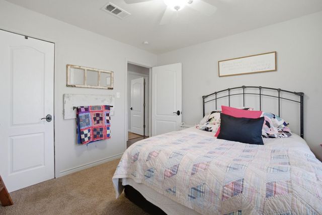 1858 County Road 2066, Hull, TX 77564