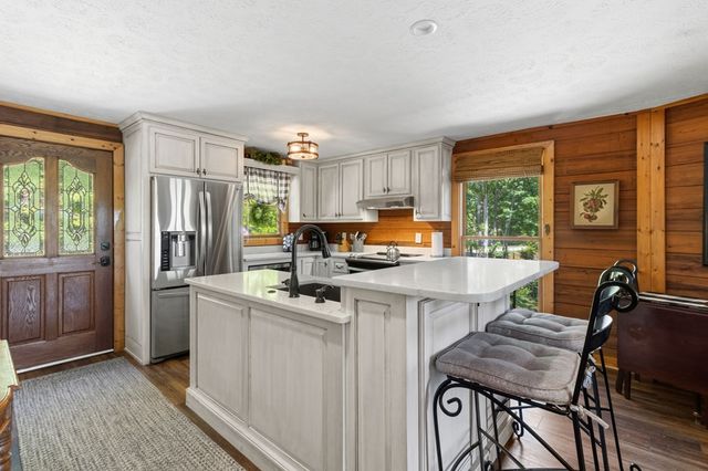 122 Zane Drive, Ellijay, GA 30540