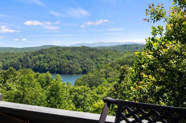 122 Zane Drive, Ellijay, GA 30540