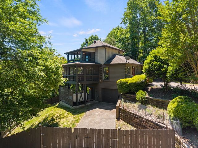 122 Zane Drive, Ellijay, GA 30540