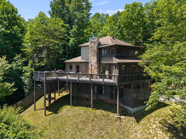 122 Zane Drive, Ellijay, GA 30540