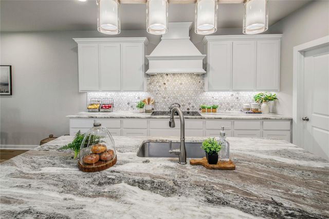 4105 Vintage Estates Court, Bryan, TX 77808