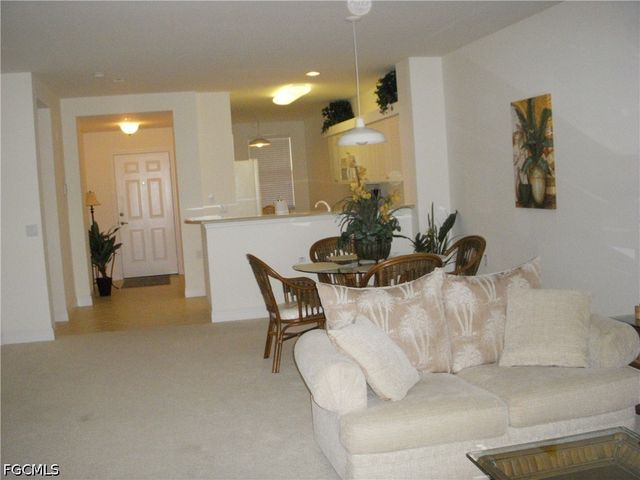 11021 Gulf Reflections DR 303, Fort Myers, FL 33908