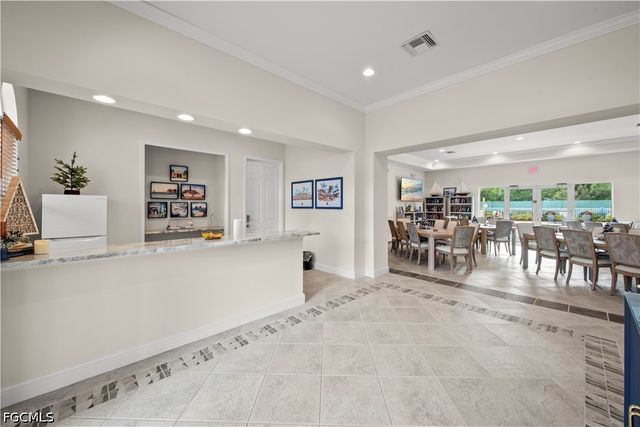 11021 Gulf Reflections DR 303, Fort Myers, FL 33908