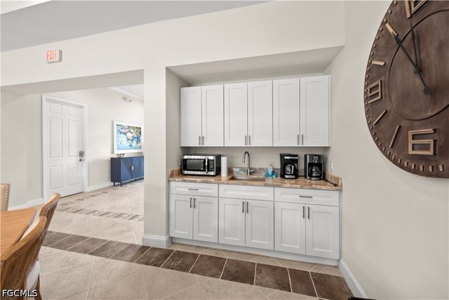 11021 Gulf Reflections DR 303, Fort Myers, FL 33908