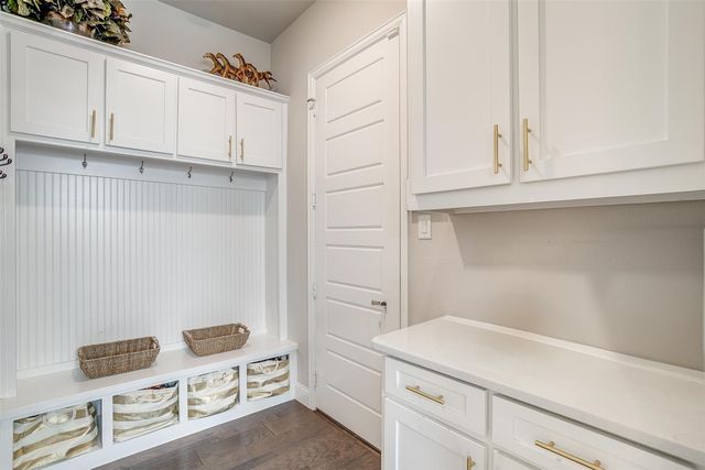 13912 Walsh Avenue, Fort Worth, TX 76008