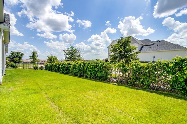 13912 Walsh Avenue, Fort Worth, TX 76008