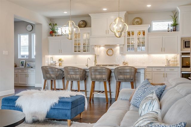 13912 Walsh Avenue, Fort Worth, TX 76008