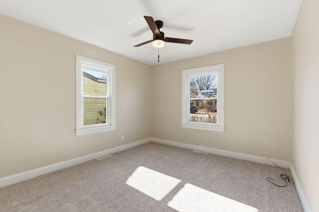 2514 N Campbell Avenue, Springfield, MO 65803