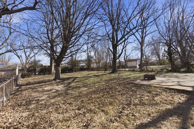 2514 N Campbell Avenue, Springfield, MO 65803