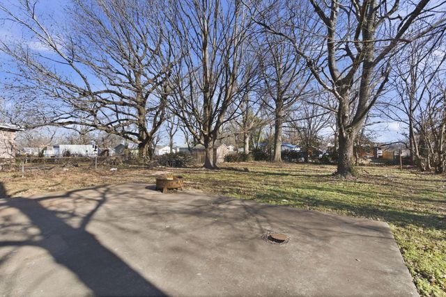 2514 N Campbell Avenue, Springfield, MO 65803