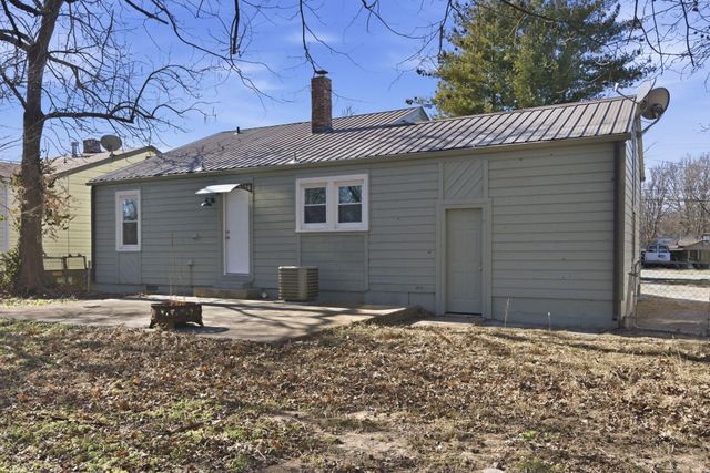 2514 N Campbell Avenue, Springfield, MO 65803