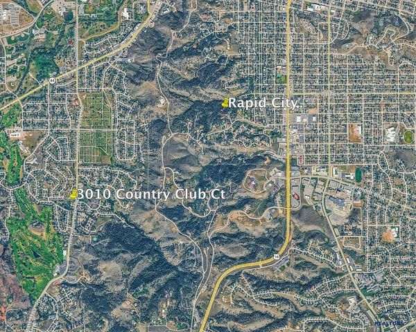 3010 COUNTRY CLUB CT, Rapid City, SD 57702