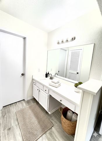 1508 Grantbrook Lane, Dallas, TX 75228