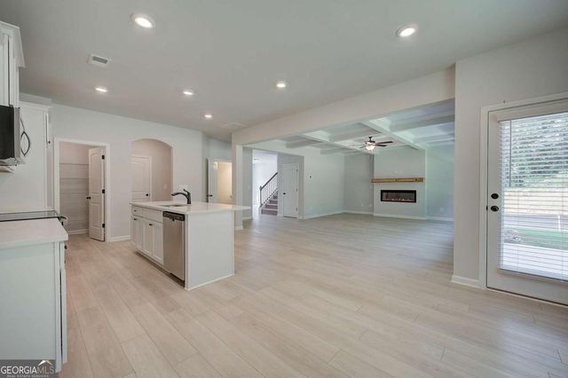 155 St Annes Place, Covington, GA 30016