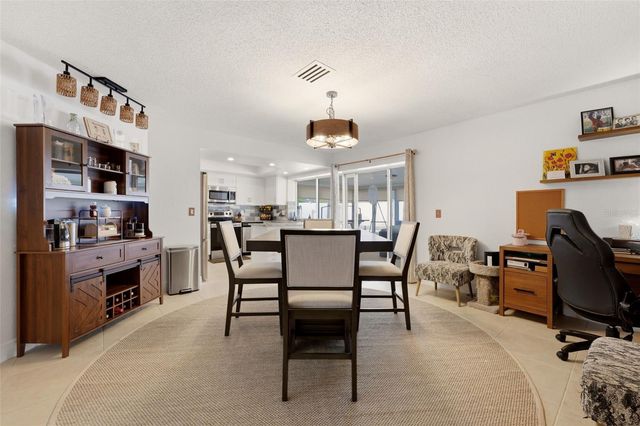 6020 10TH AVENUE W, Bradenton, FL 34209