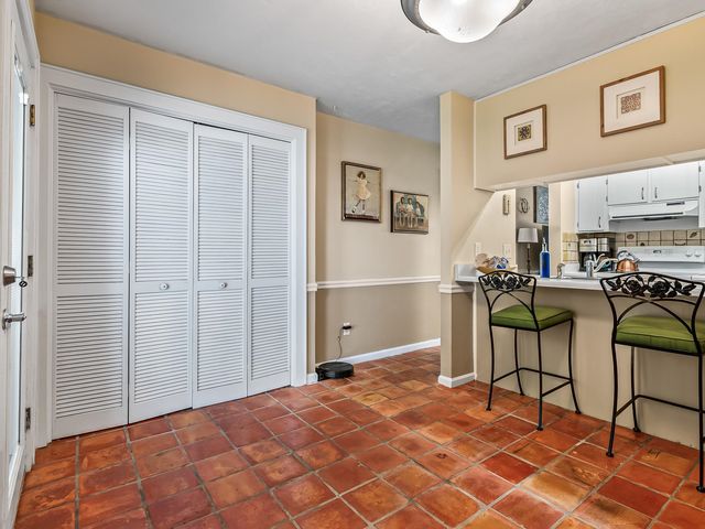 3104 Oak Hammock Lane U, Tallahassee, FL 32301