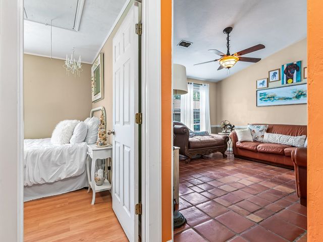 3104 Oak Hammock Lane U, Tallahassee, FL 32301