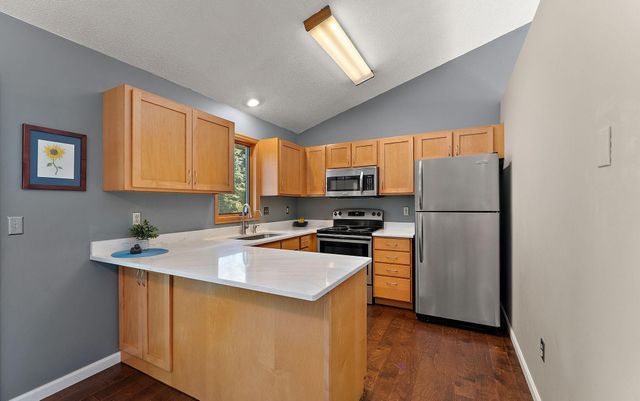 9056 Sequoia Road, Woodbury, MN 55125