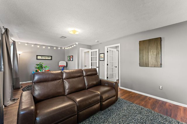 9056 Sequoia Road, Woodbury, MN 55125