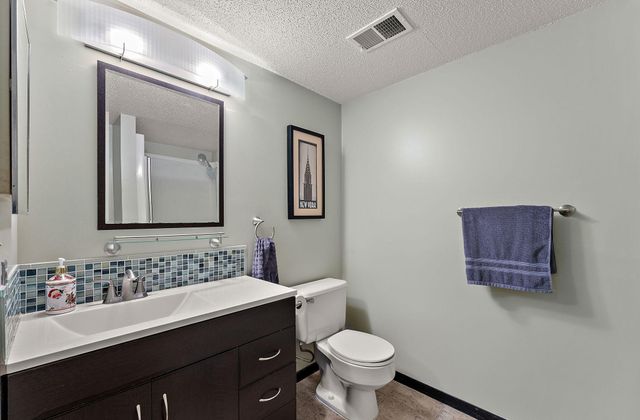 9056 Sequoia Road, Woodbury, MN 55125