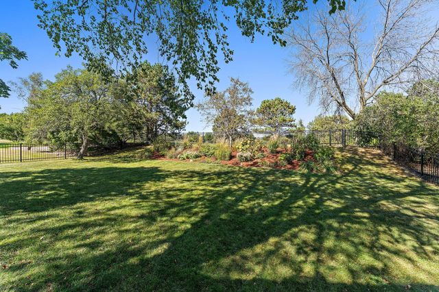 9056 Sequoia Road, Woodbury, MN 55125