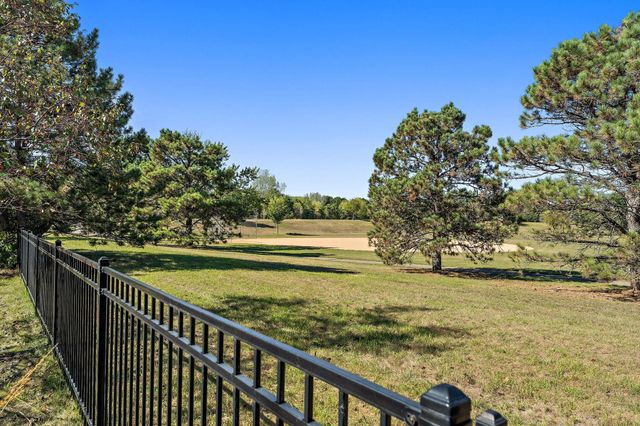 9056 Sequoia Road, Woodbury, MN 55125