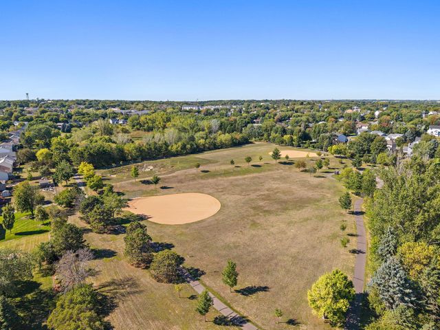 9056 Sequoia Road, Woodbury, MN 55125