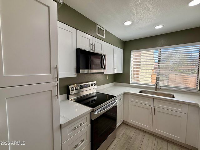 1632 N EL CAMINO Drive, Tempe, AZ 85288