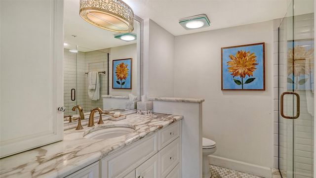 1100 BENJAMIN FRANKLIN DRIVE 604, Sarasota, FL 34236