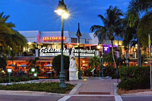 1100 BENJAMIN FRANKLIN DRIVE 604, Sarasota, FL 34236