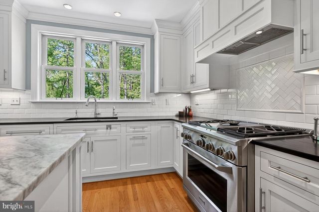 1207 THOMAS POINT CT, Annapolis, MD 21403