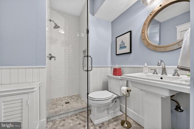 1207 THOMAS POINT CT, Annapolis, MD 21403