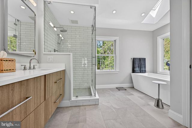 1207 THOMAS POINT CT, Annapolis, MD 21403
